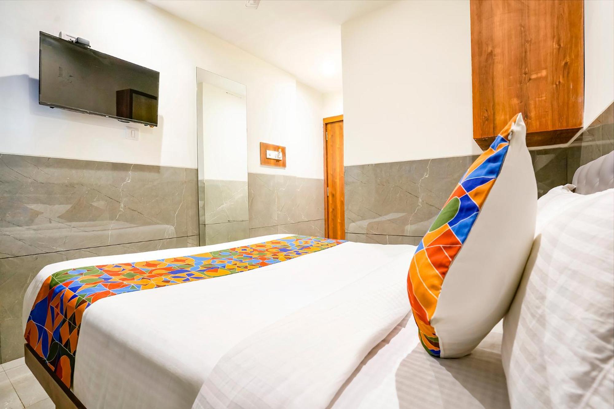 Fabhotel Shubham Inn - Nr Jain Mandir, Bhandup West Mumbai Exterior photo